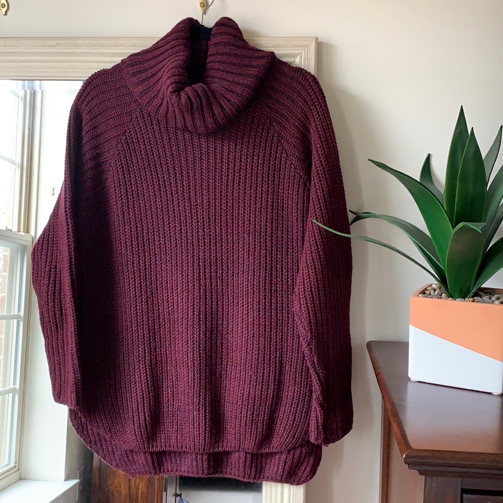URBAN OUTFITTERS silence + noise purple turtleneck sweater ✨